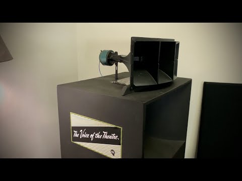 A LIVING LEGEND! | ALTEC A7 "Voice of the Theatre" Loudspeakers