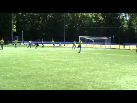 2 juni 2013 NEC Cup Van Gelderland - VV De Meern C1 Doelpunt Rogier, assist Luuk
