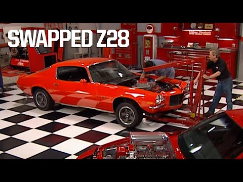 Swapping Out A Z28's Old 350 For A ZZ4 Crate Engine - Horsepower S2, E10