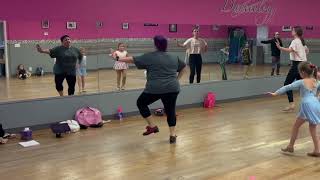 SQUIRRELS - Silly Squirrel Dance