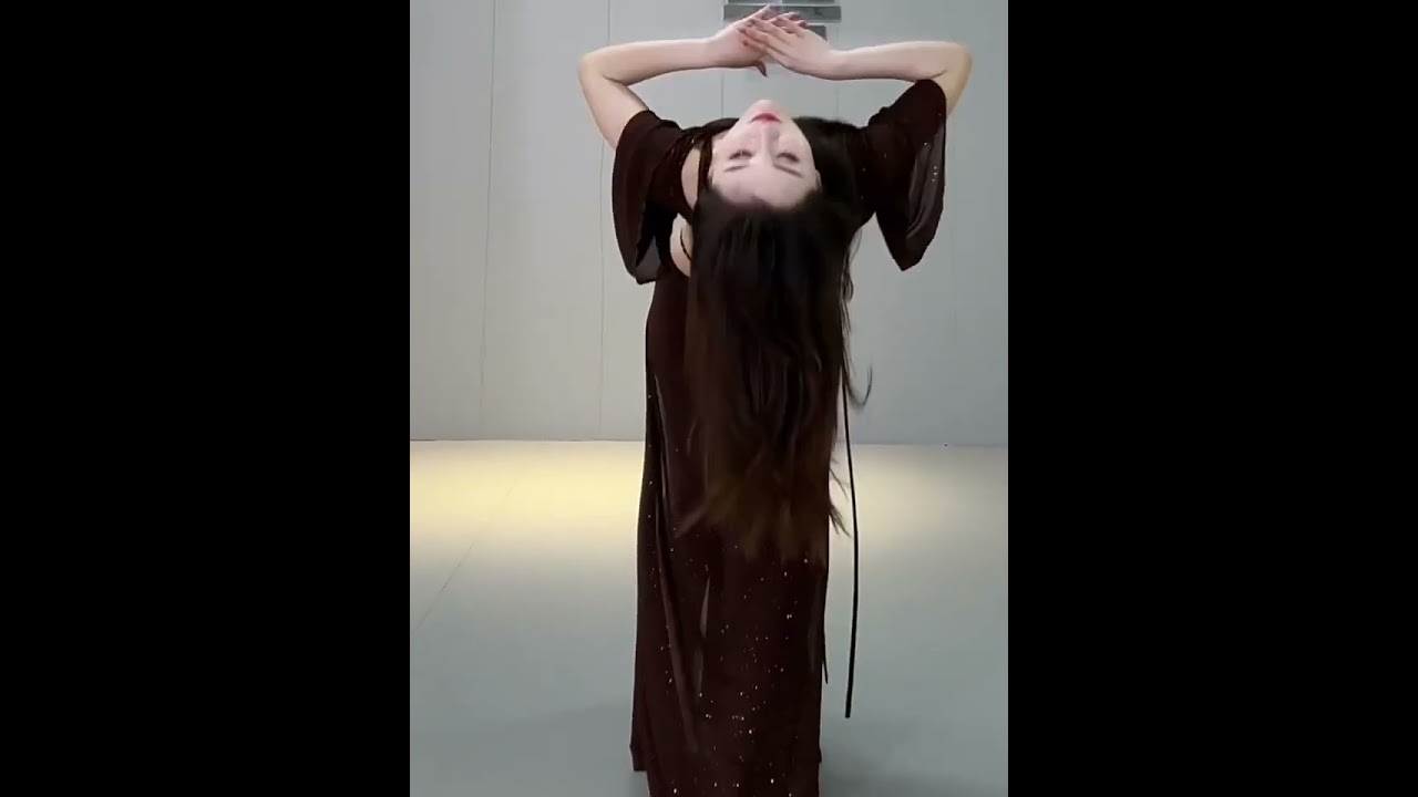 Belly Dance Costume: The Casual Style Set for Practice & Performance in Brown & Beige #BellyDance #