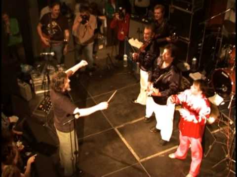 Emir Kusturica & the No smoking Orchestra - Unza Unza Time