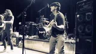 RED SKY MARY live at Wally&#39;s Pub 11-23-13