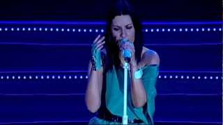 Download lagu Laura Pausini - Entre Tu y Mil Mares (live). HD-1080p mp3 Download lagu Laura Pausini - Entre Tu y Mil Mares (live). HD-1080p mp3