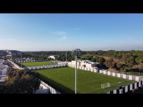 Trainingslager TSV 1860 in Belek - mit der Drohne über den Trainingsplatz (05.01.2023)