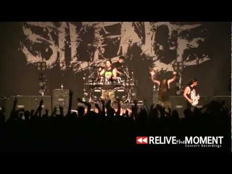 2012.08.13 Suicide Silence - Engine No. 9 (Deftones Cover, Live in Chicago, IL)