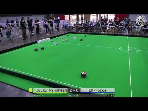 TIGERs Mannheim vs. ER-Force (Final) at RoboCup 2022 in Bangkok, Thailand