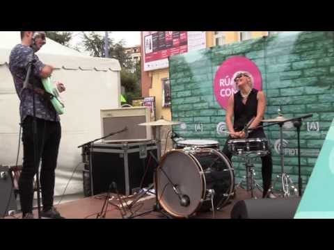 download lagu mp3 mp4 Elvis Negro, download lagu Elvis Negro gratis, unduh video klip Elvis Negro