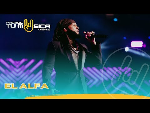 El Alfa inyecta su dinamismo a los Premios Tu Música Urbano 2023