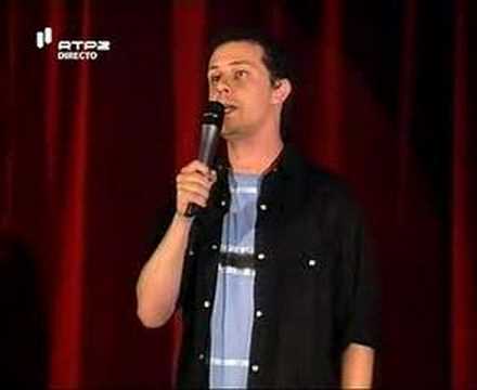 Sempre em pé - Gustavo Vieira