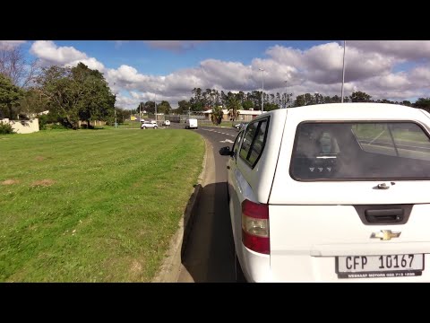 Driver almost running cyclist off the Road CFP10167