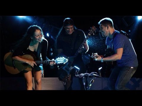 Rodrigo y Gabriela w/Robert Trujillo - 8.17.14  - Red Rocks Amphitheatre - "Metallica Medley"