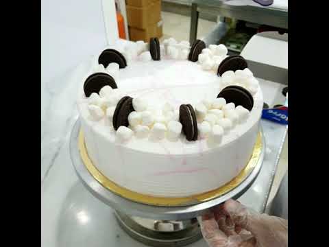 orieo cake designing..