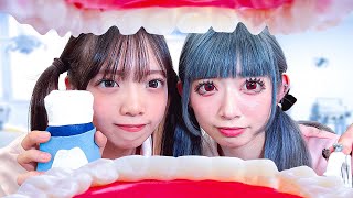 んー!みーみナース服似合ってるよ! どみちゃんおもろ可愛い( ´,,•ω•,,`)♡ みんな頑張れー! - 【対決】可愛いナースが虫歯治療!?24時間歯医者さん対決やってみた!