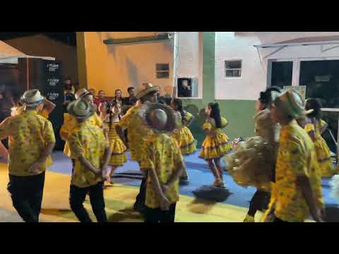 Apresentação da quadrilha junina mexe menina de Serra Grande Pb