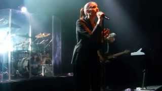 Jessie Ware - "Sweetest Song" at Le Trabendo, Paris, 26.09.2014 Sweetest song