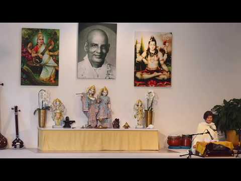 Satsang und Meditation mit Shaktipriya - Live Satsang 07:00 Uhr 26.05.2020