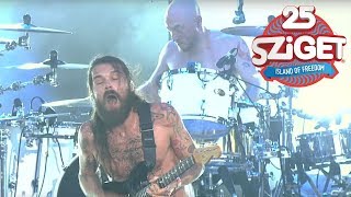Biffy Clyro - Living Is A Problem Because Everything Dies LIVE @ Sziget 2017