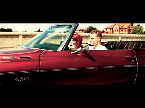 Darya Sergiyenko & Johnny Bravo & Mieczyk - Let The Music