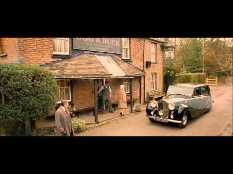 My Week with Marilyn, Bar final scene