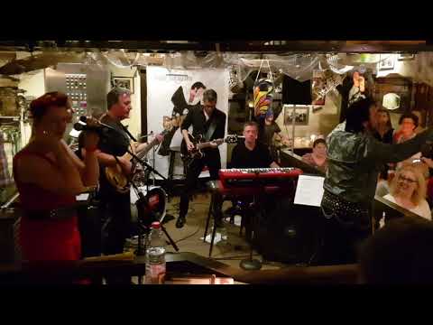 D.W.King and the Cosmic Crooners " Devil in discuise"