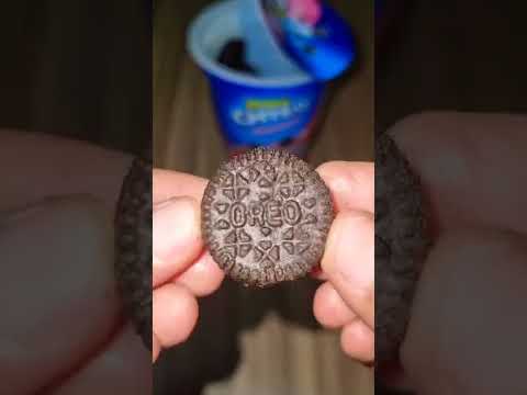 OREOS MINI STRAWBERRY OREOS #GroceryStoreFinds #shorts