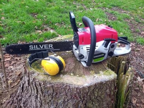 Greencut GS680X 68cc 3.9HP 22" Petrol Chainsaw