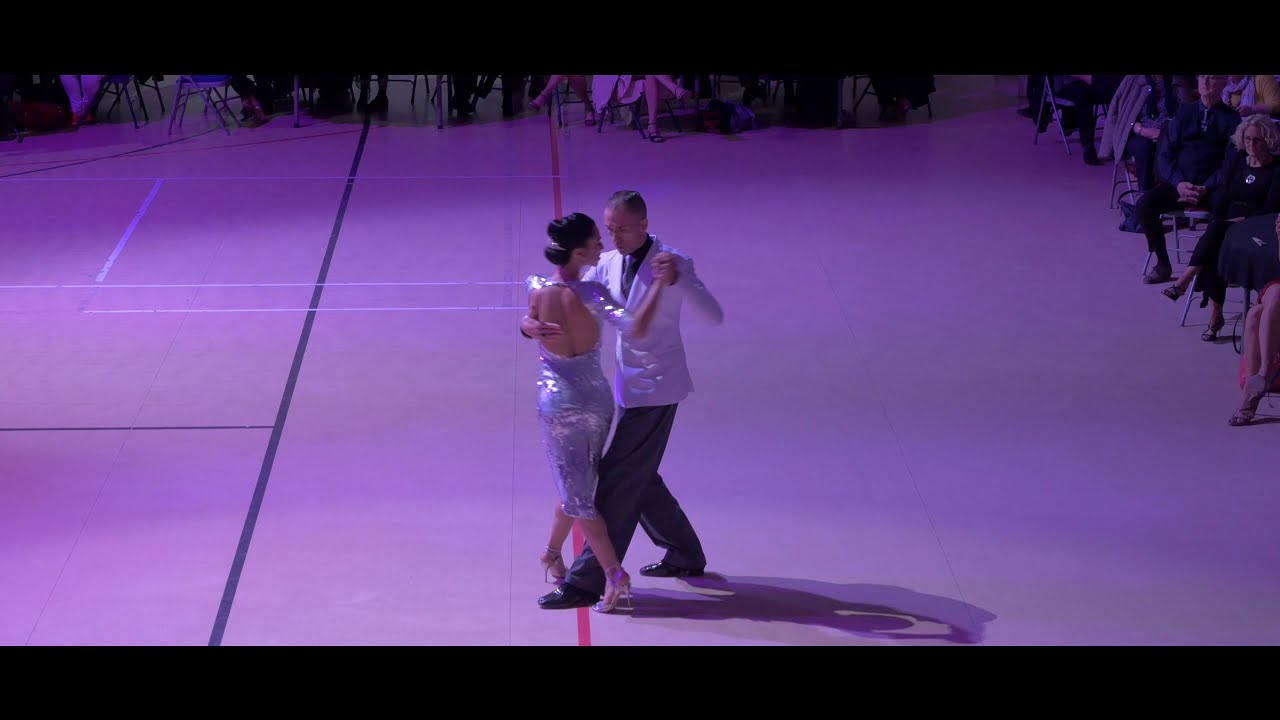 Afiches | Roberto Goyeneche | Paula Duarte and Michael Nadtochi (Paulita y el Gato)