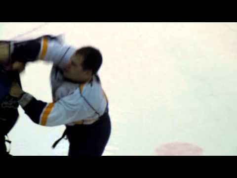 Simon Courcelles vs Tommy Lafontaine