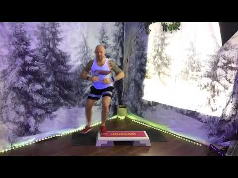 Latin step aerobics with fitness instructor Martin Jensen