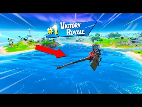 I found an INVISIBILITY GLITCH and hit a TRICKSHOT...