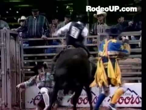 POISON IVY - BULL RIDING! BULLMANIA