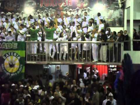 Mocidade 1983 - Bateria - Apresentação no Salgueiro