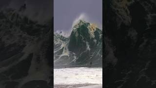 Download lagu The Craziest Wave Ever!!!! #beach #ocean #waves #shorts mp3