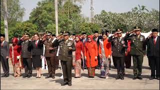 Detail Gallery Video