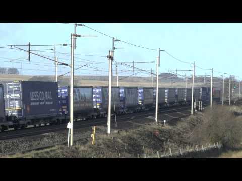 (HD) 92016 Up Shap at Greenholme 4S43 Daventry to Mossend 24/01/2015