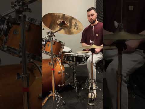 Quick groove ???? #drums #drummer #drumsolo #shorts #jacksounds