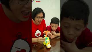 Download lagu Funny video | Give boy a new balloon #shorts #funny mp3