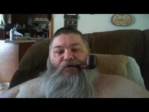 Briar Blade Smokeing a Dunhill Pipe  Tobacco  Dunhill Nightcap