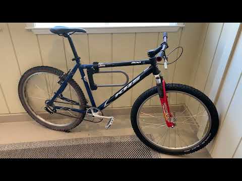 Single speed converted beater bike for the rain!!