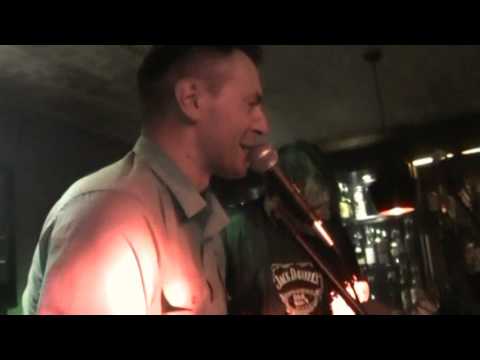 REVOLT - Bejbi, Bejbi (cover) @ Moment Velika Plana