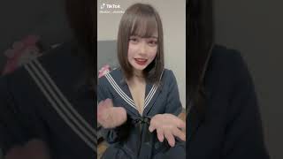 お店でこんな娘出てきたら大当たり[巨乳TikTok]