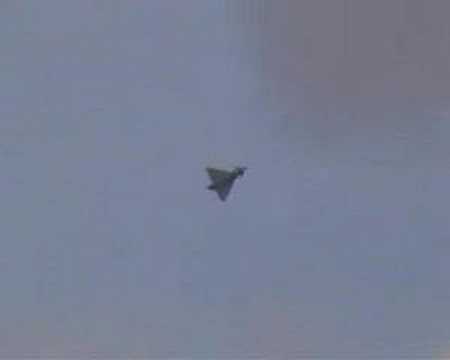 eurofighter nearly crashes