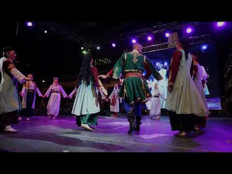 Đevojko, đevojko, zlatna jabuko