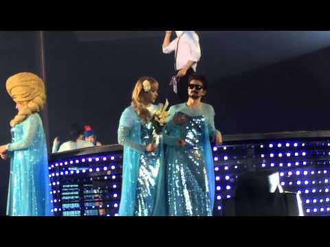 150503 Super Show 6 in Jakarta - Frozen Crossdressing