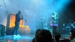 turquesa menina Monsieur Periné 31 de octubre