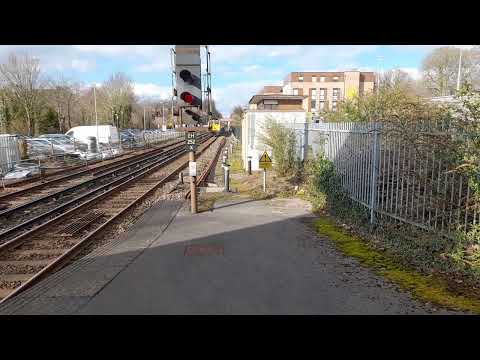 66308 passing winchester with 66307 and 66799.