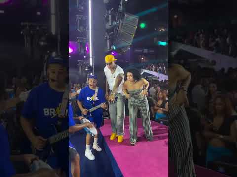 Esse refrão do Léo Santana não sai da cabeça!#leosantana #klypex @leosantana #show #viral #fyp #fy