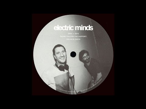 Move D & Justin Carter - Leaves