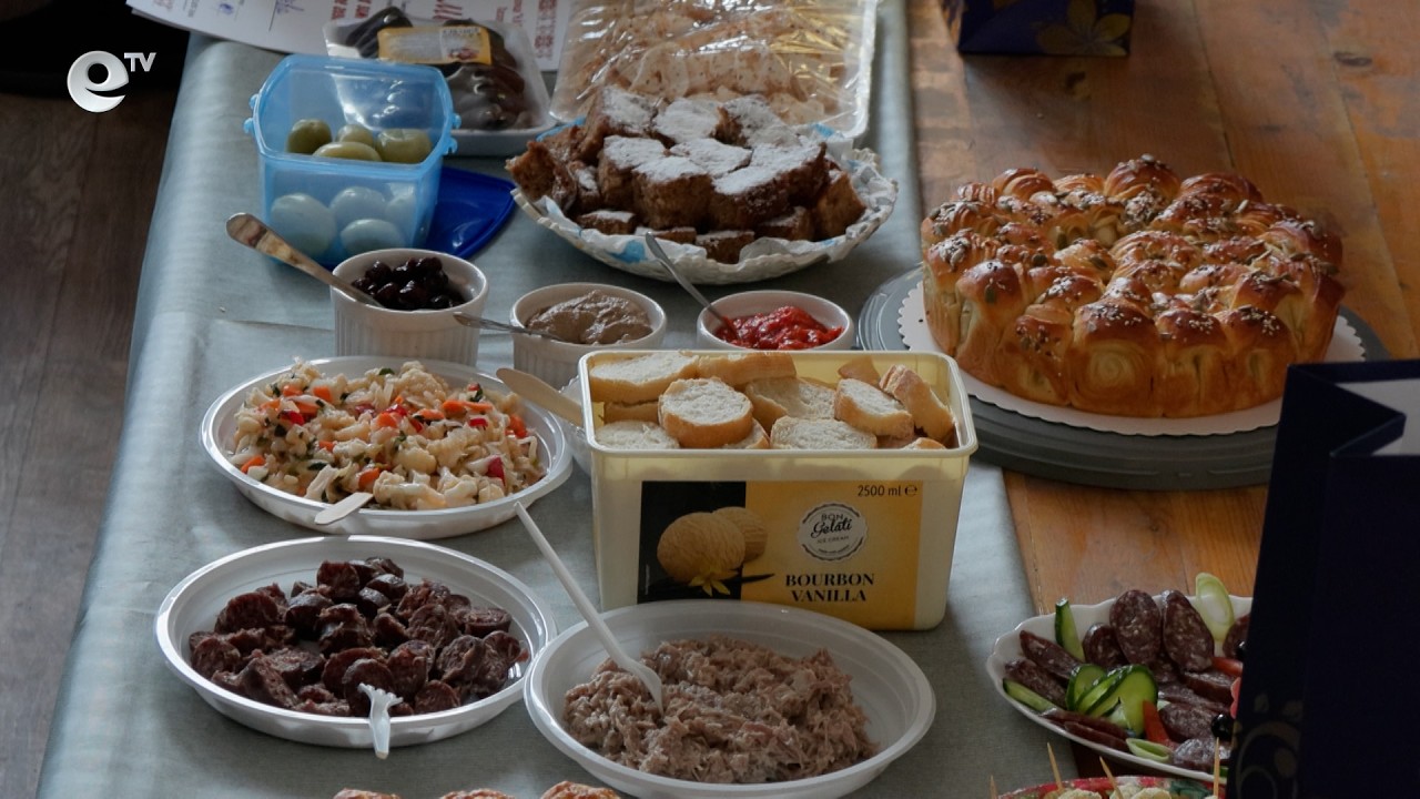 Конкурс за вкусна зимнина проведоха в хасковско читалище